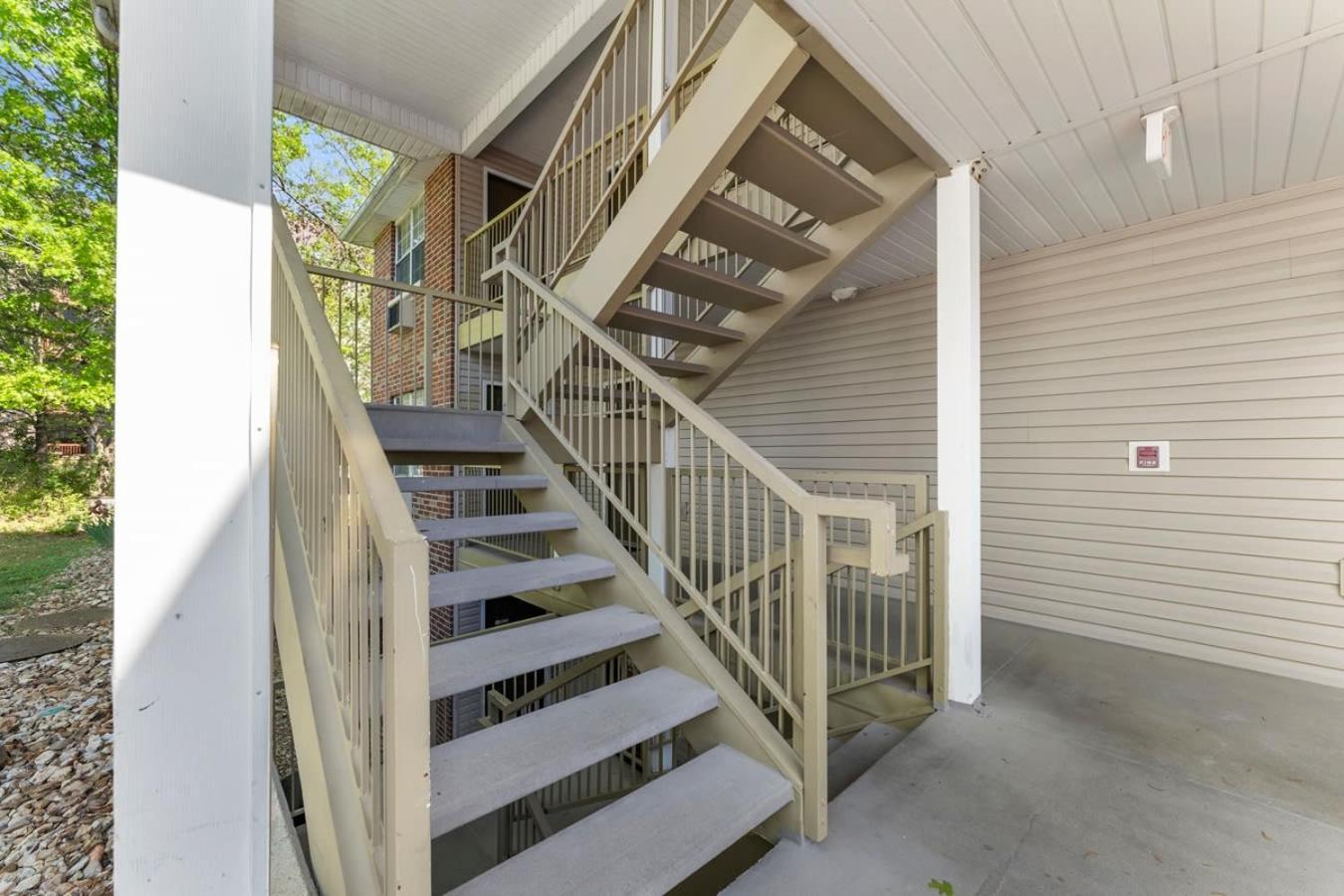 Penthouse Thousand Hills Golf Front Condo With Pool Close To 76 And Sleeps 8 Branson Esterno foto